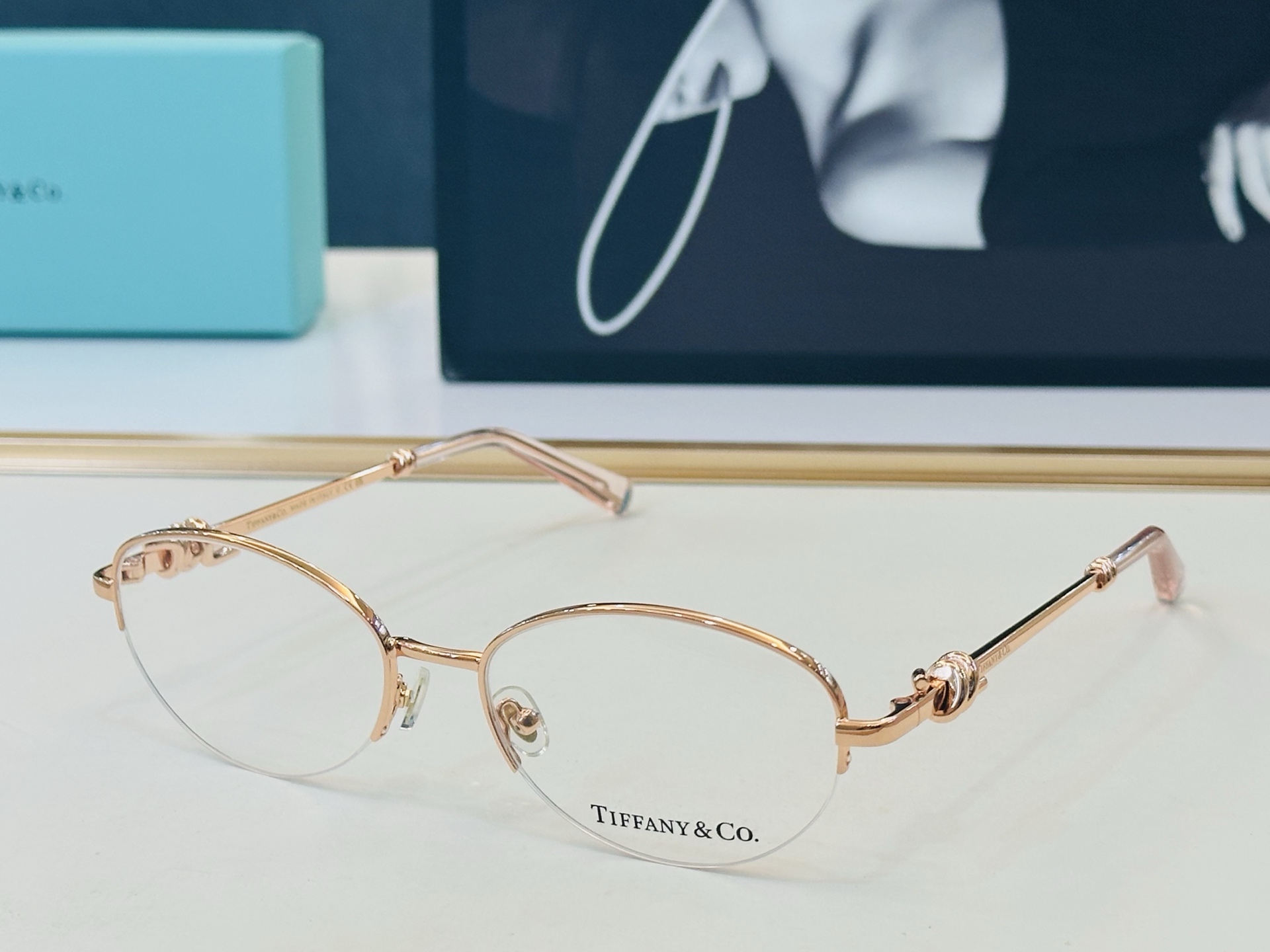 蒂芙家 Tiffany & CO. TF1172B  Size：56口18-145  时尚太阳镜架 👍b多色可选 配光架