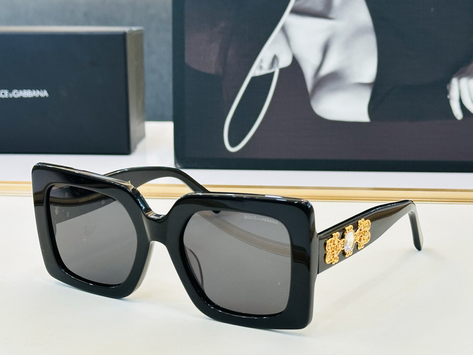 🆕 官网款 🔺DOLCE&GABBAN*🔻杜嘉班*纳新品 DG4525B Size：54口22-145  新颖独特众多颜