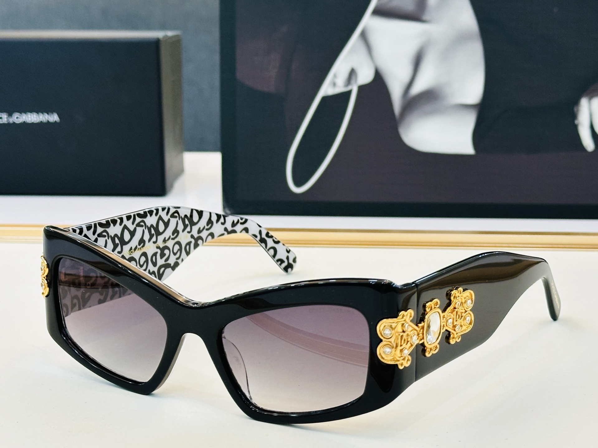 🆕 官网款 🔺DOLCE&GABBAN*🔻杜嘉班*纳新品 DG45254B  Size：55口20-142 新颖独特众多