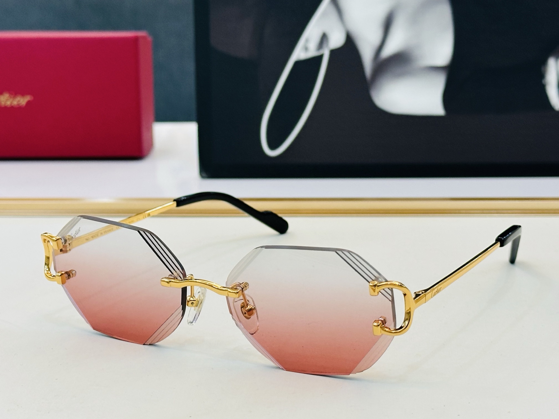 🆕 原版Cartie* 卡家 官网经典款 太阳镜 CT01825 Size：57口18-142 电镀工艺精湛大牌品 L戴