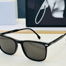 🆕 BOSS 1879/S Size:56口18-150 🕶🕶💋💋👣👣 高品质 不挑脸 经典不过时框型 L品质优良 🆕 BOSS 1879/S Size:56口18-150 🕶🕶💋💋👣👣 高品质 不挑脸 经典不过时框型 L品质优良