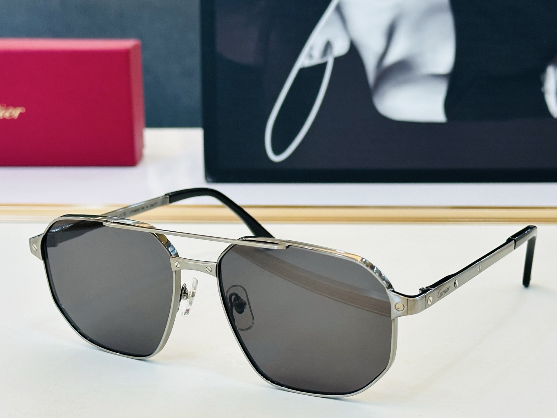 🆕 原版Cartie* 卡家 官网经典款 太阳镜 CT0462S Size：59口17-140   电镀工艺精湛大牌品 
