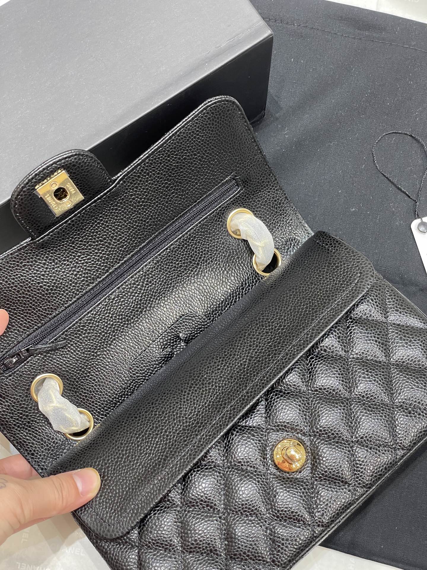 Chanel /460/470 升级版三个尺寸采用新版六角螺丝