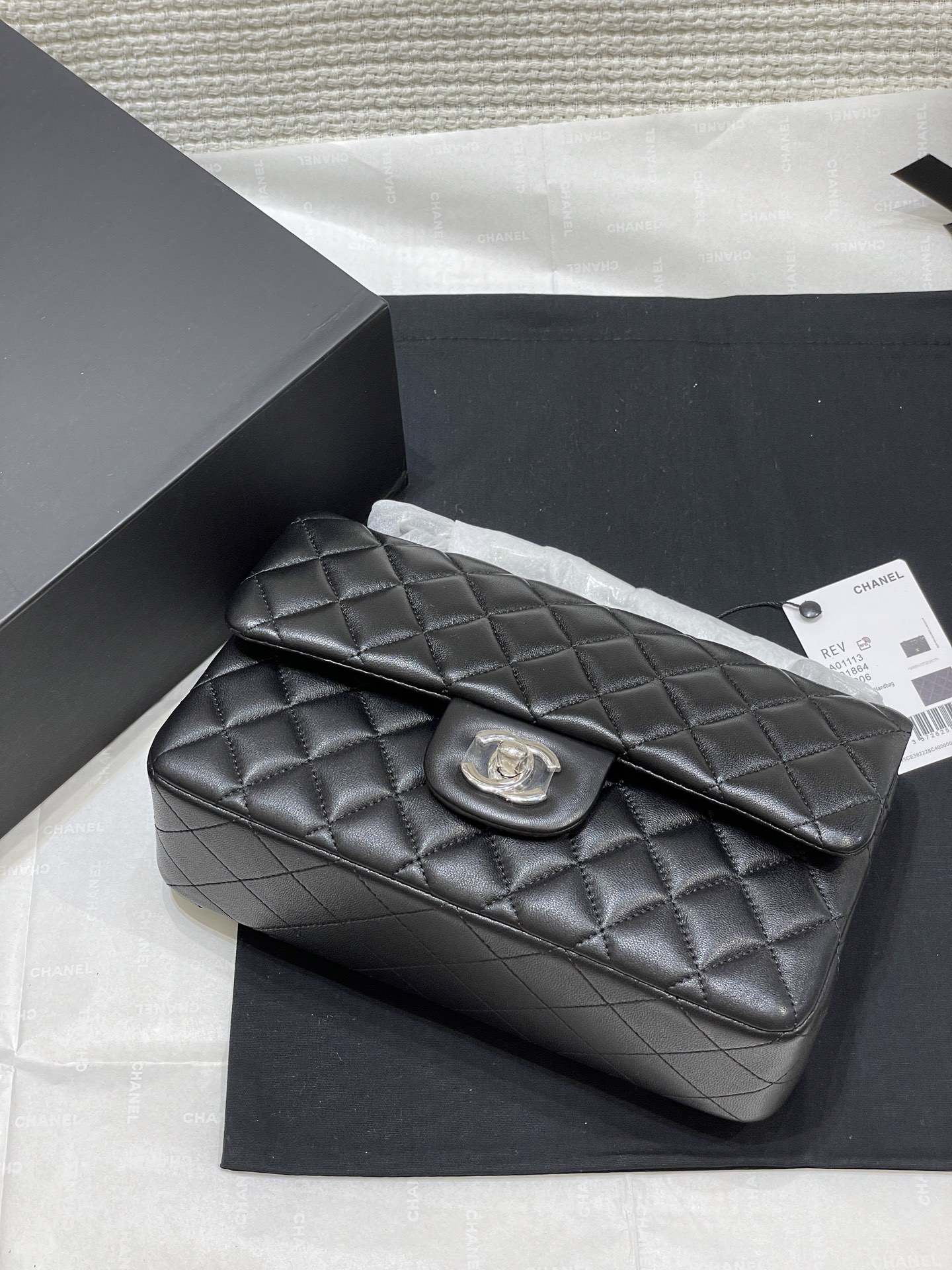 Chanel /460/470 羊皮升级版三个尺寸采用新版六角螺丝