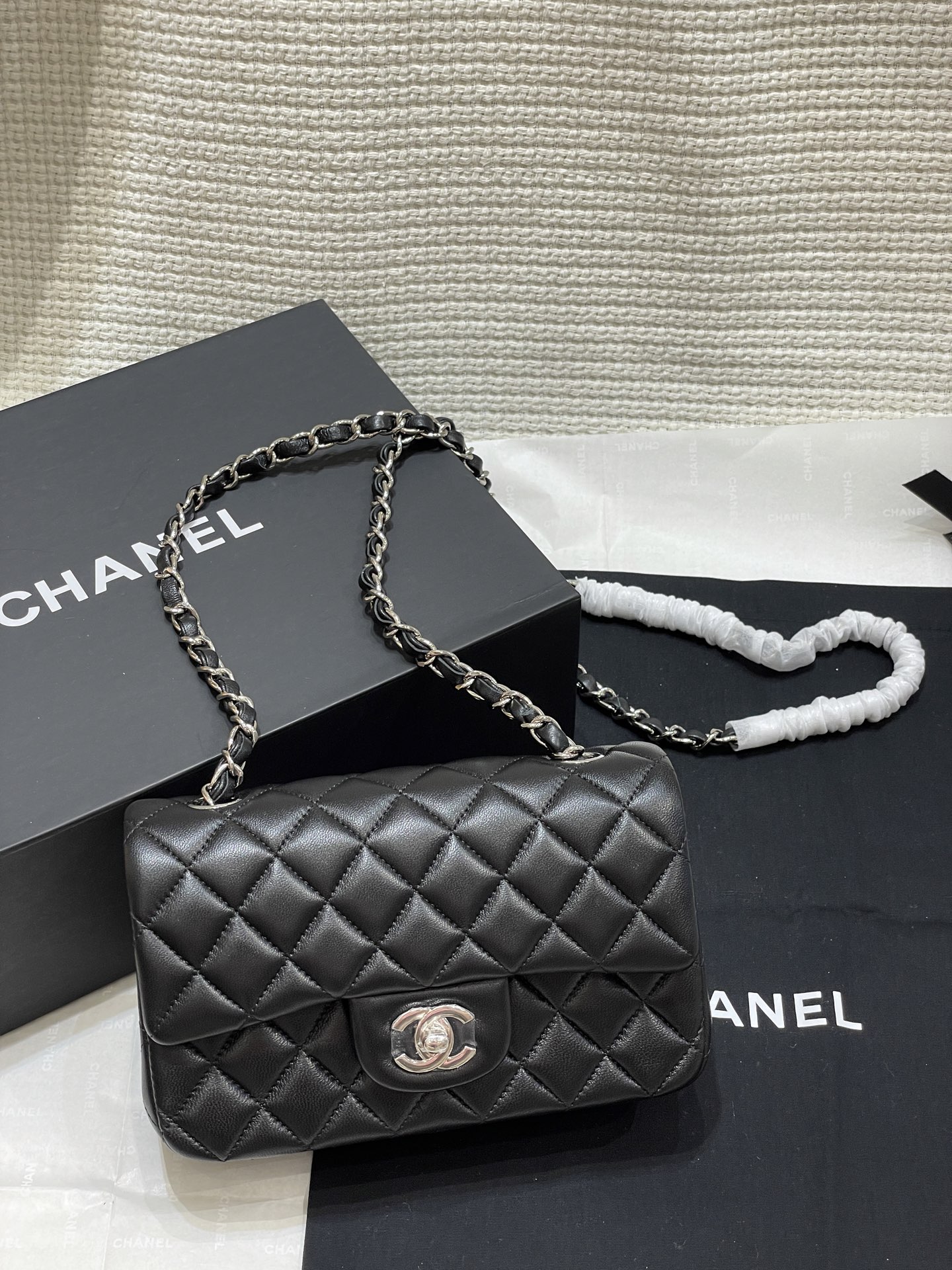 Chanel /460/470 羊皮升级版三个尺寸采用新版六角螺丝