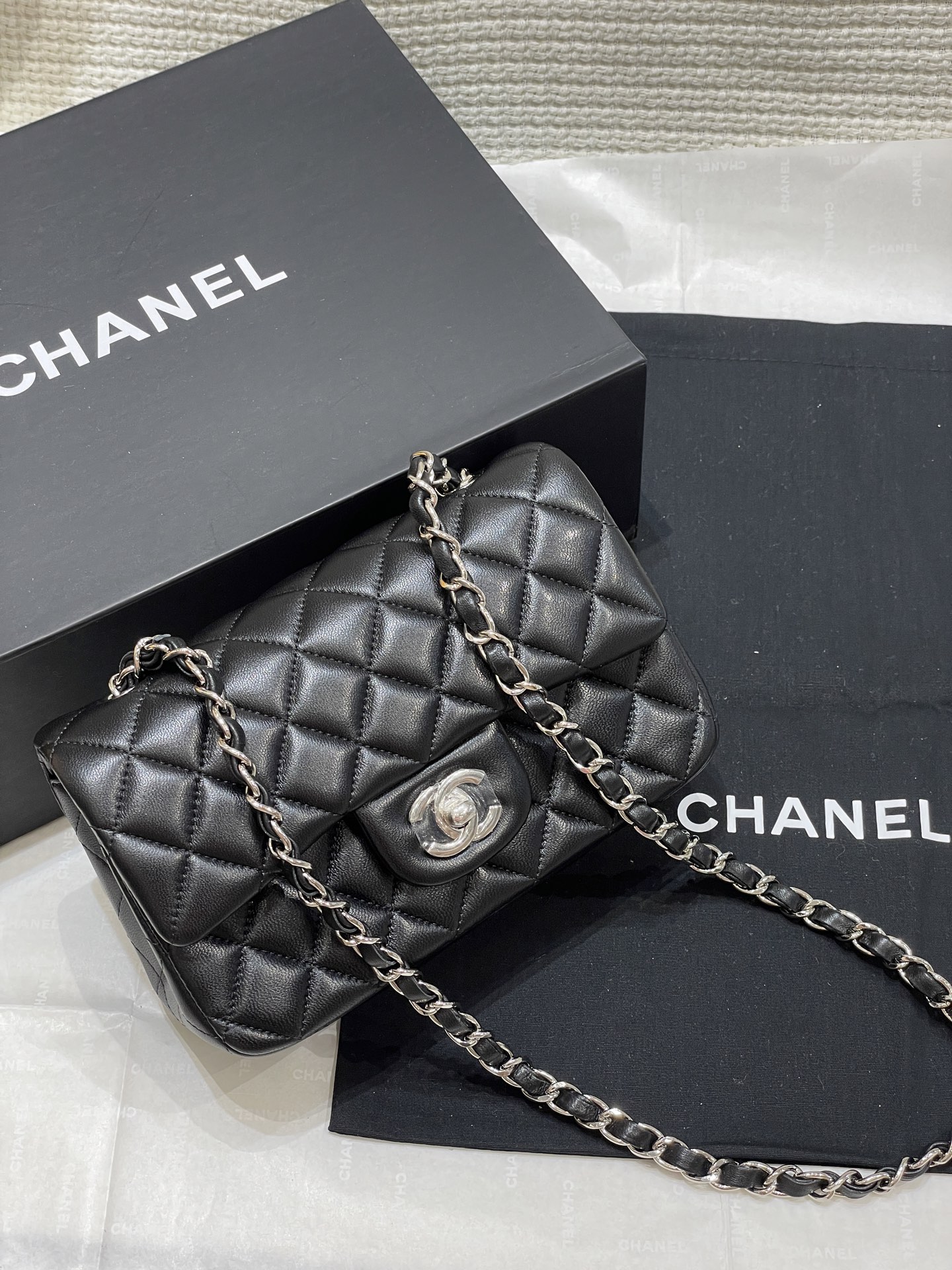 Chanel /460/470 羊皮升级版三个尺寸采用新版六角螺丝