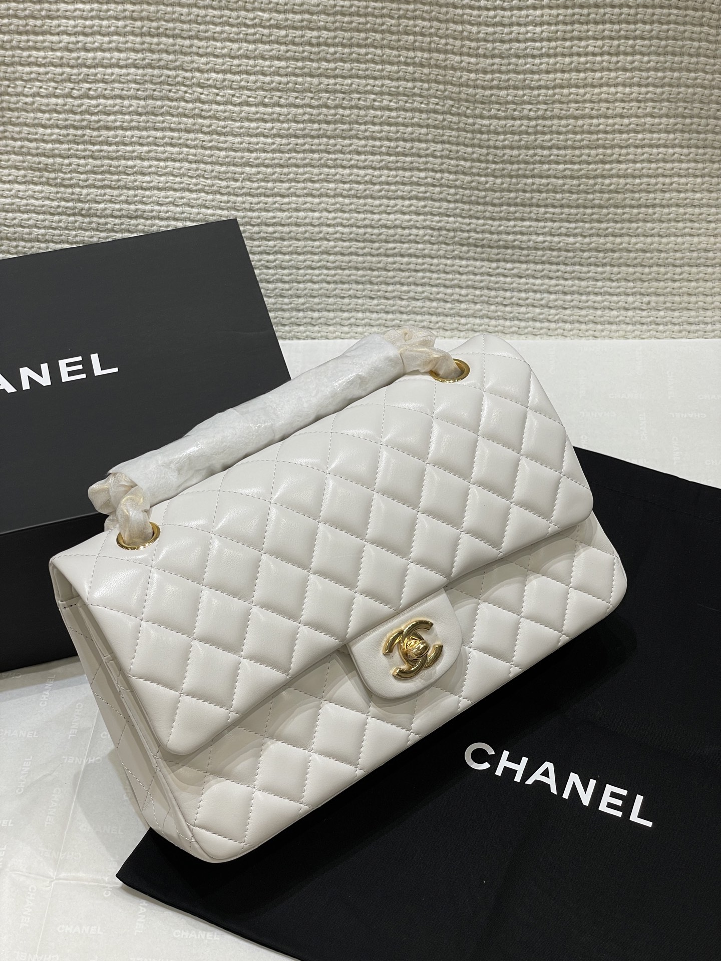 Chanel /460/470 羊皮升级版三个尺寸采用新版六角螺丝