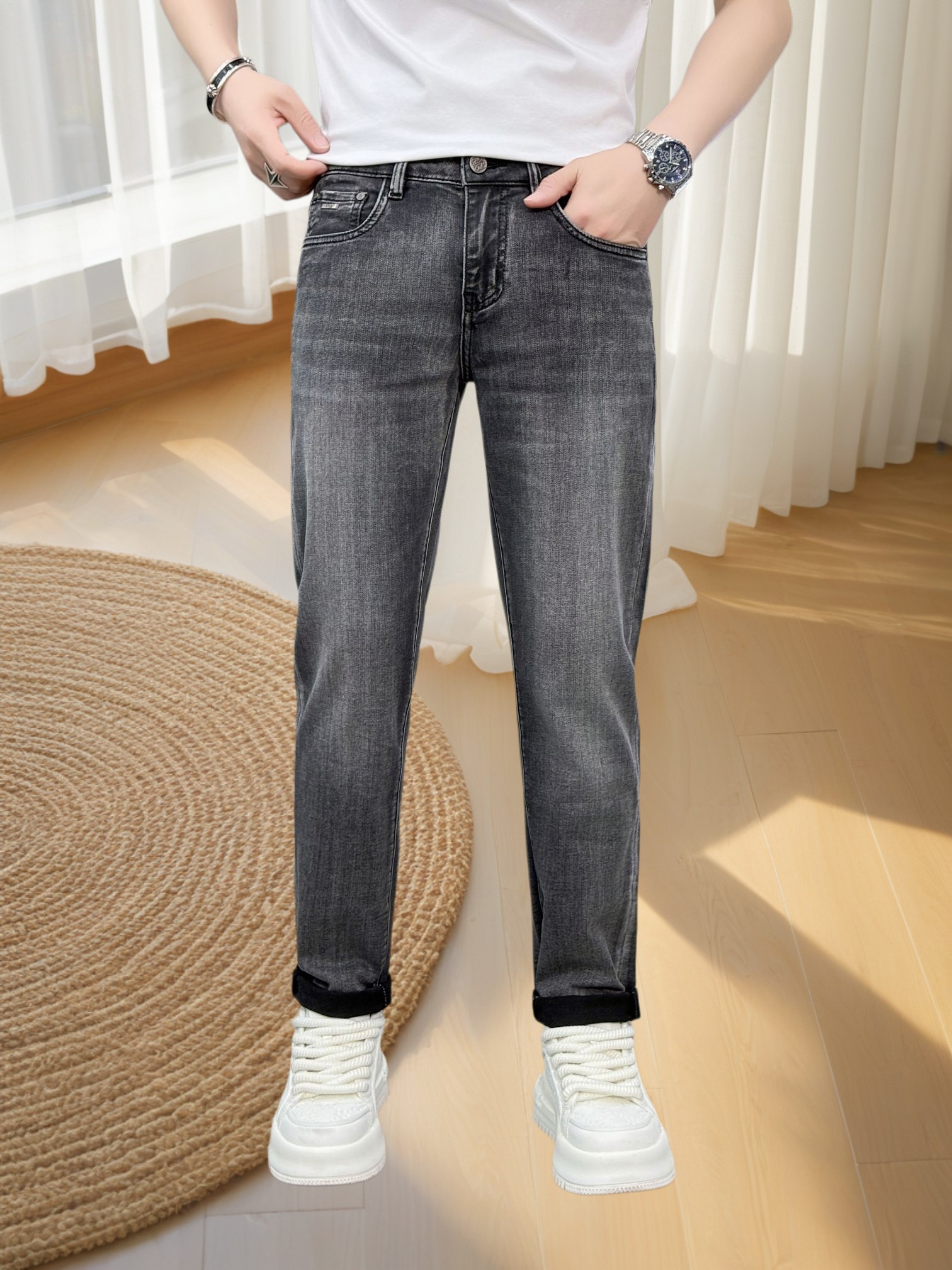 🔥LOEWE 罗意威 26年新款牛仔裤🔥专柜热销款休闲裤 品味与价值共享 身穿着非常舒适 低调不失奢华 