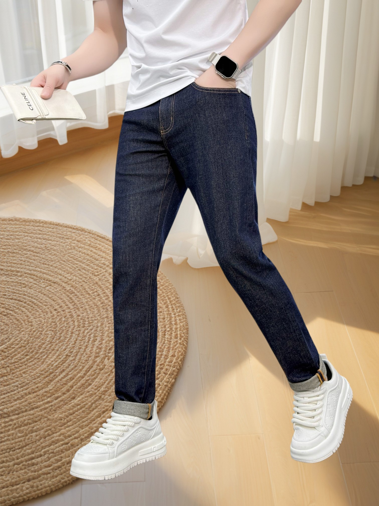 🔥PRADA 普拉达 26年新款牛仔裤🔥专柜热销款休闲裤 品味与价值共享 身穿着非常舒适 低调不失奢华 