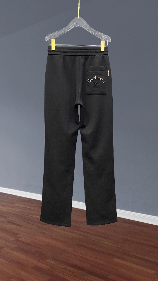 🔥BURBERRY 巴宝莉 26年新品休闲裤🔥专柜热销款 品味与价值共享 身穿着非常舒适 低调不失奢华 