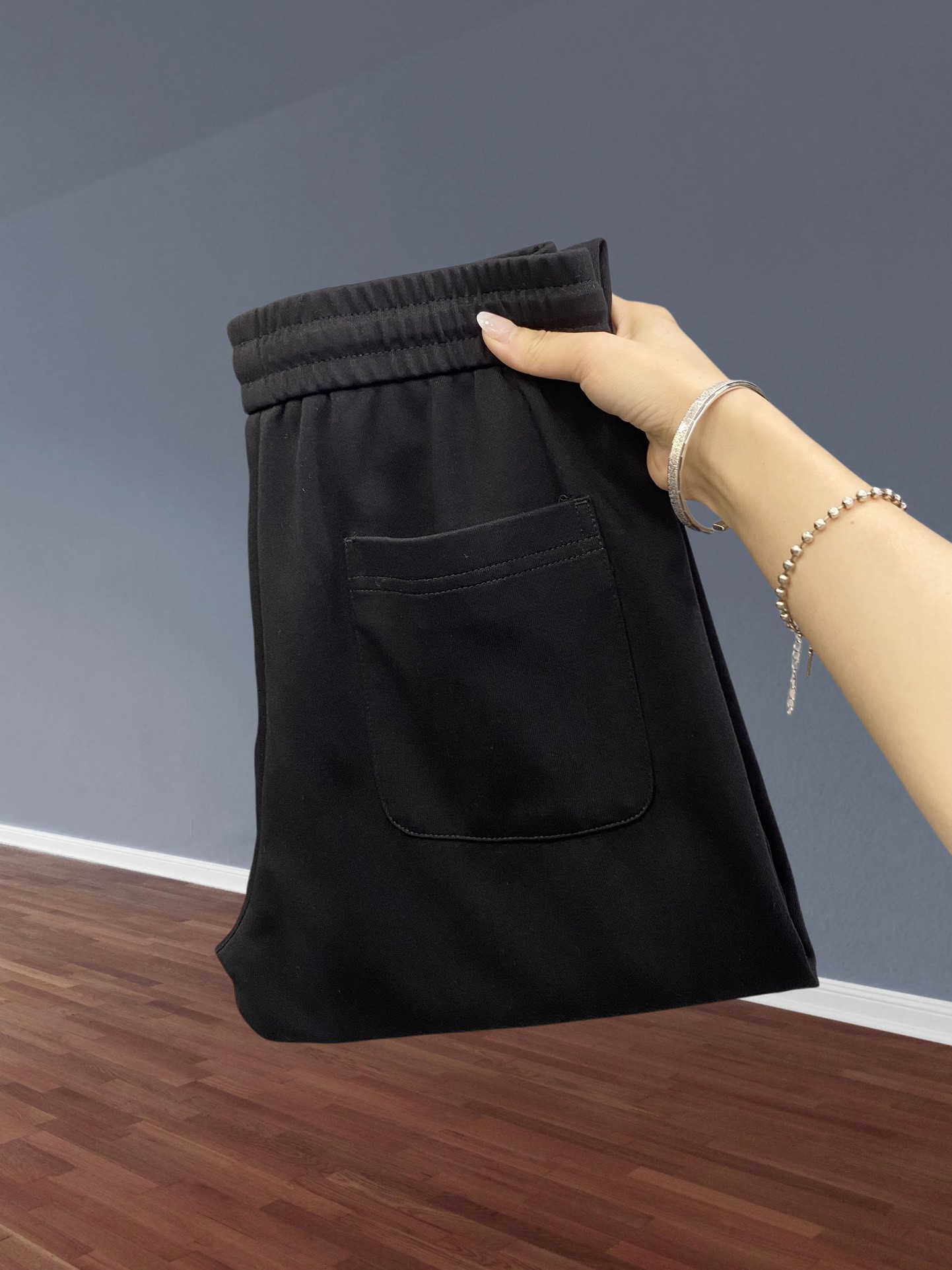 🔥BALENCIGA 巴黎世家 26年新品休闲裤🔥专柜热销款 品味与价值共享 身穿着非常舒适 低调不失奢