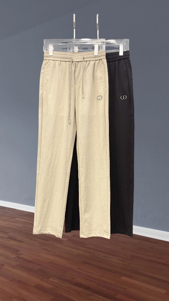 🔥DIOR 迪奥 26年新品休闲裤🔥专柜热销款 品味与价值共享 身穿着非常舒适 低调不失奢华 穿出去非常