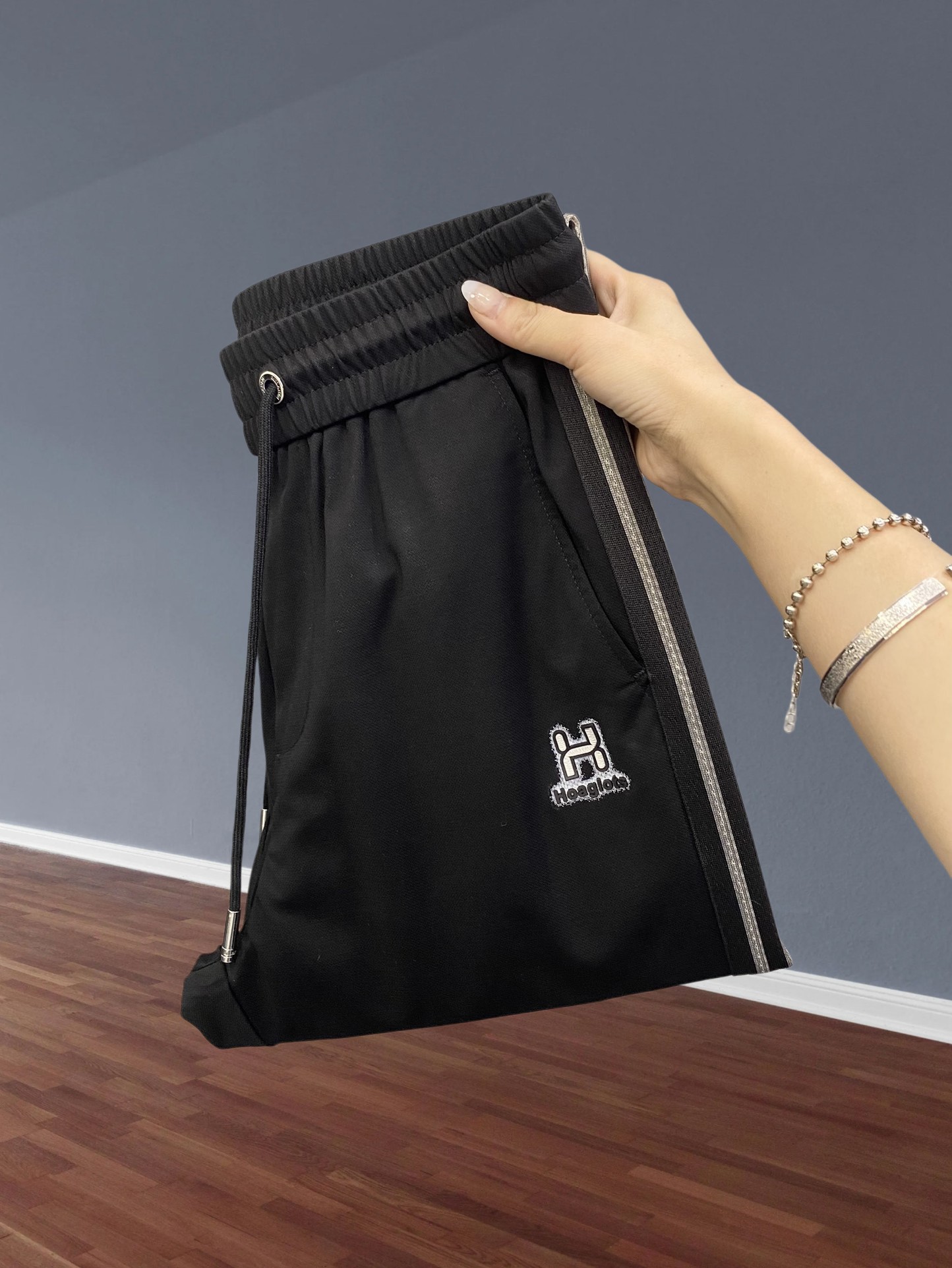 🔥HERMES 爱马仕 26年新品休闲裤🔥专柜热销款 品味与价值共享 身穿着非常舒适 低调不失奢华 穿出