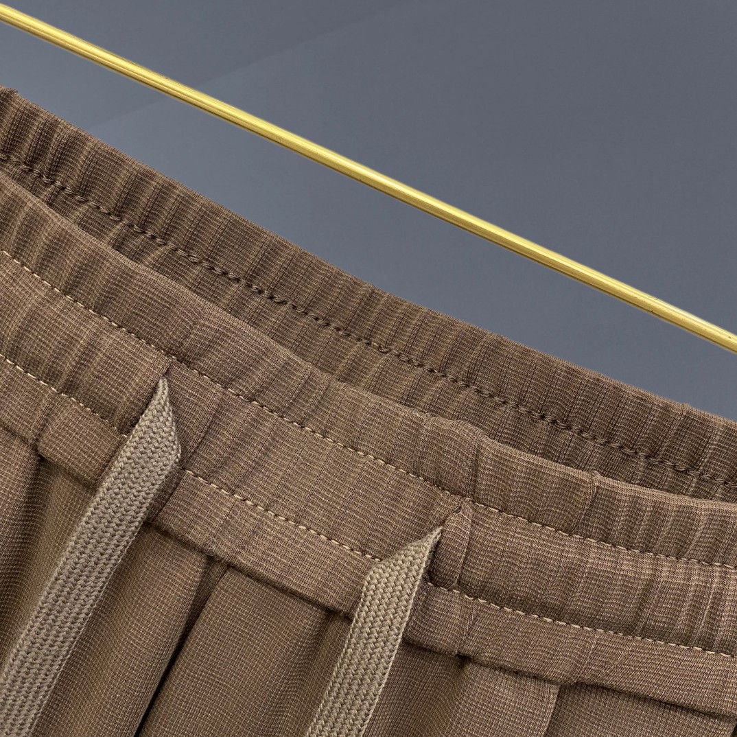 🔥ZEGNA 杰尼亚 26年新品休闲裤🔥专柜热销款 品味与价值共享 身穿着非常舒适 低调不失奢华 穿出去