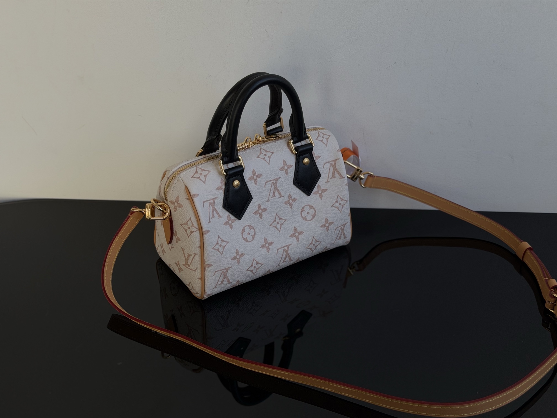 _doK9s2shdl73vGERC_W_nIg6W7cZyzL8-GJd_Gg