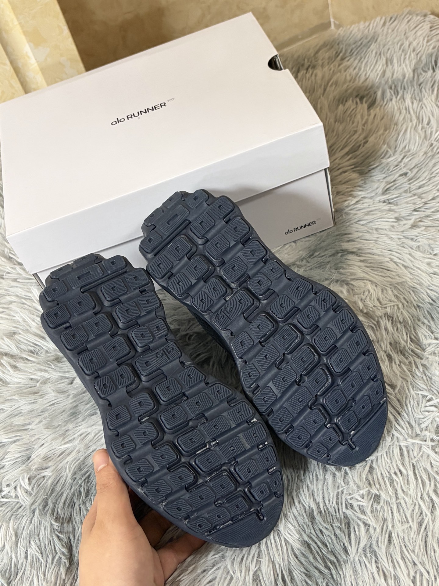 알로 요가 아로 러너 러닝화 75515 이미지 9