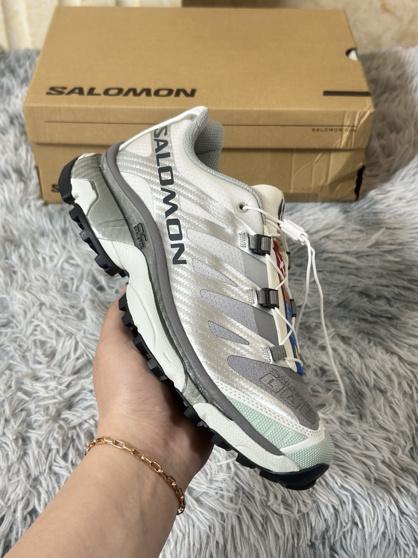 살로몬 XT-4 OG 남성 신발 74826 이미지 4