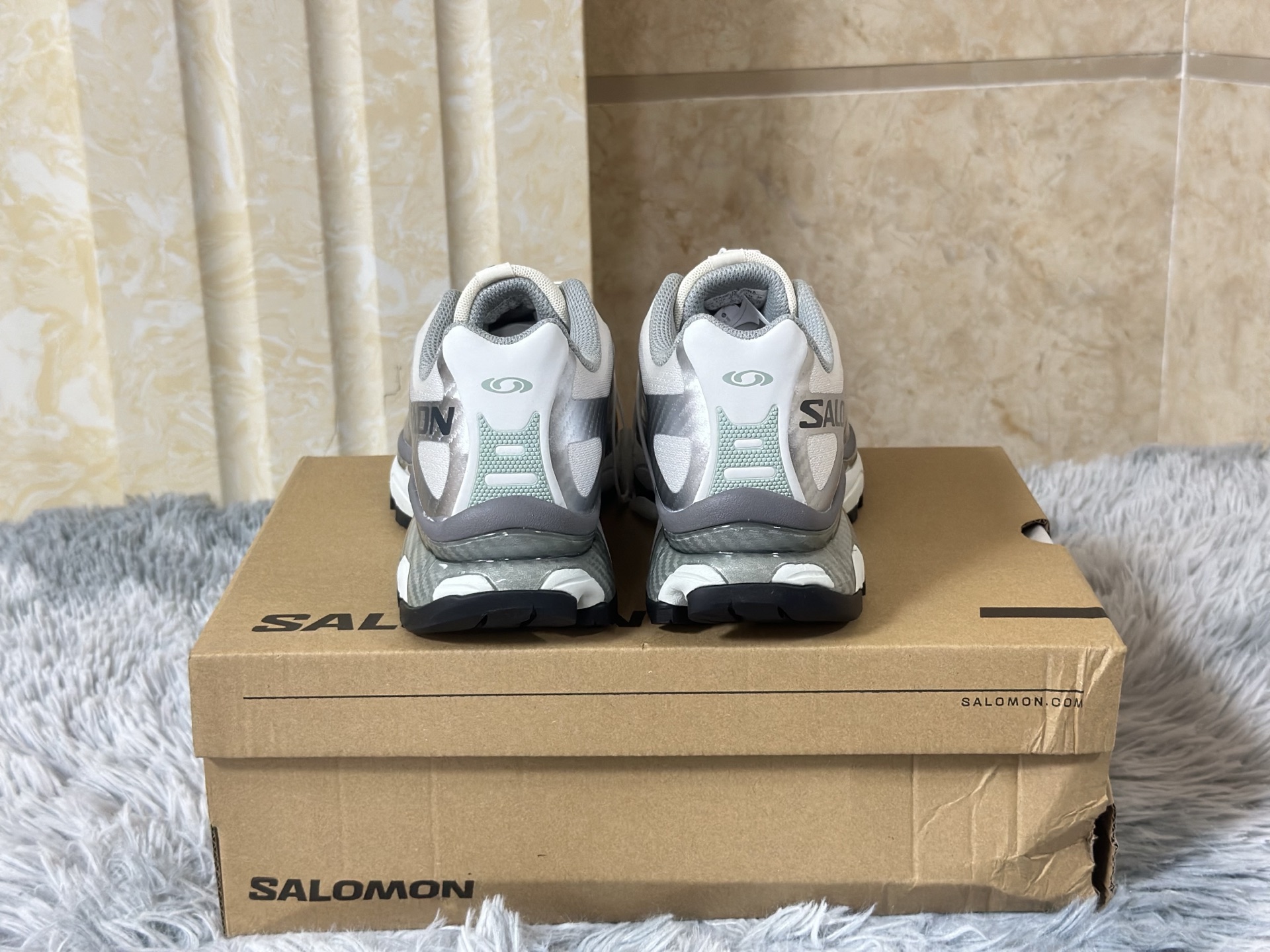 살로몬 XT-4 OG 남성 신발 74826 이미지 2