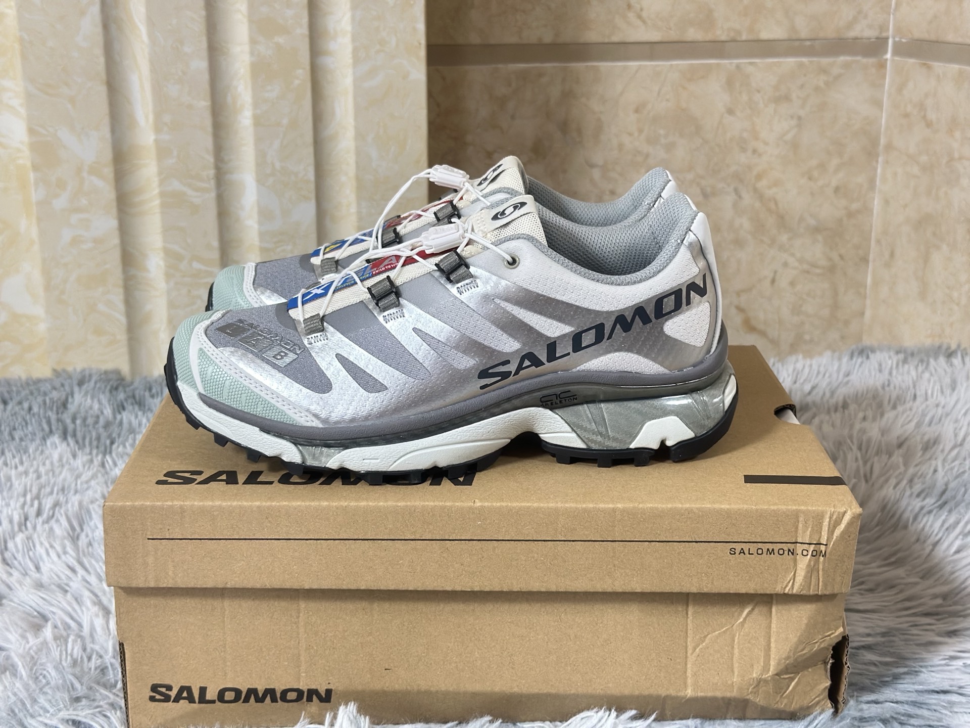 살로몬 XT-4 OG 남성 신발 74826 이미지 3