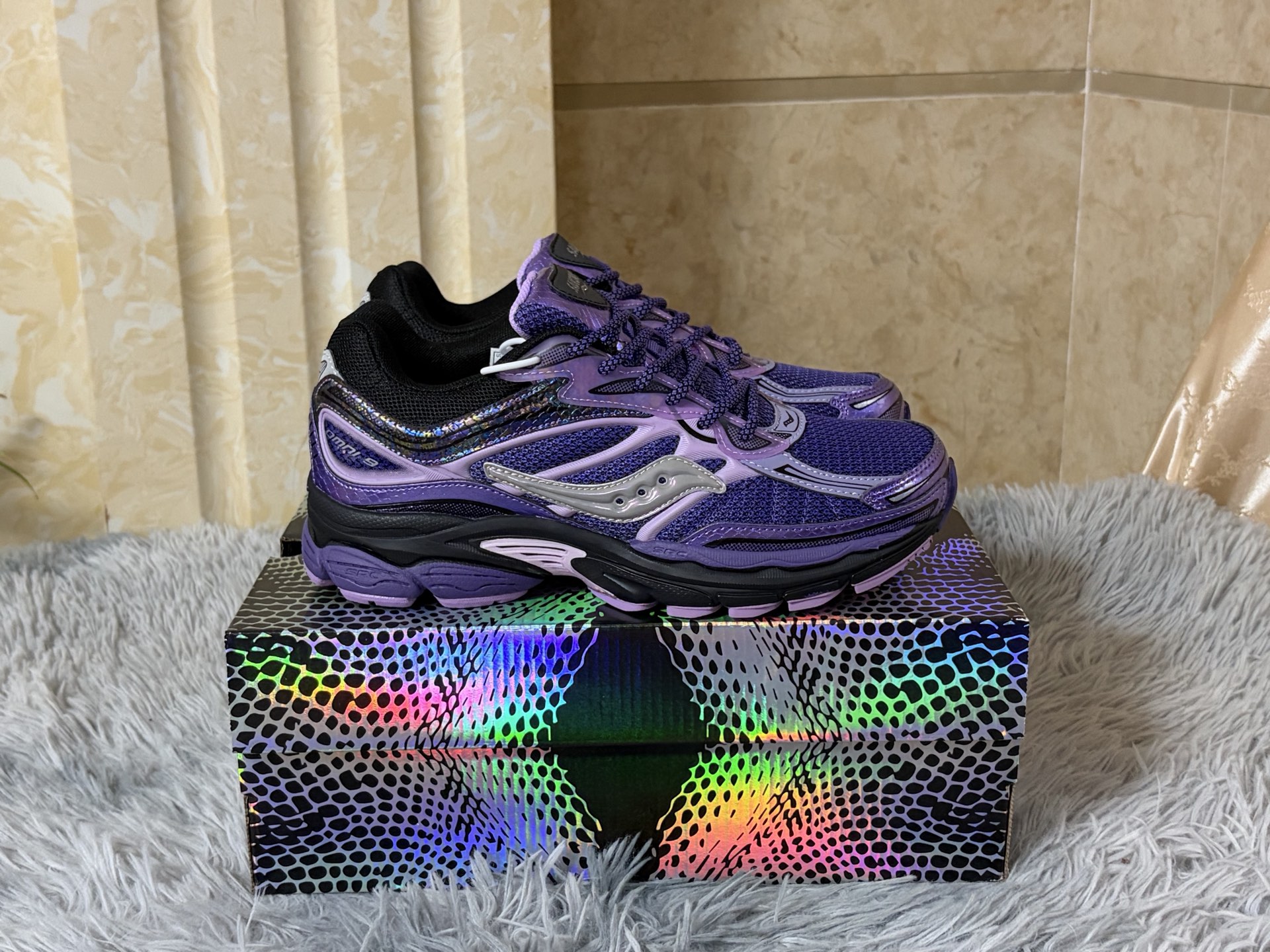 써코니 신발 105833 Saucony Shoes
