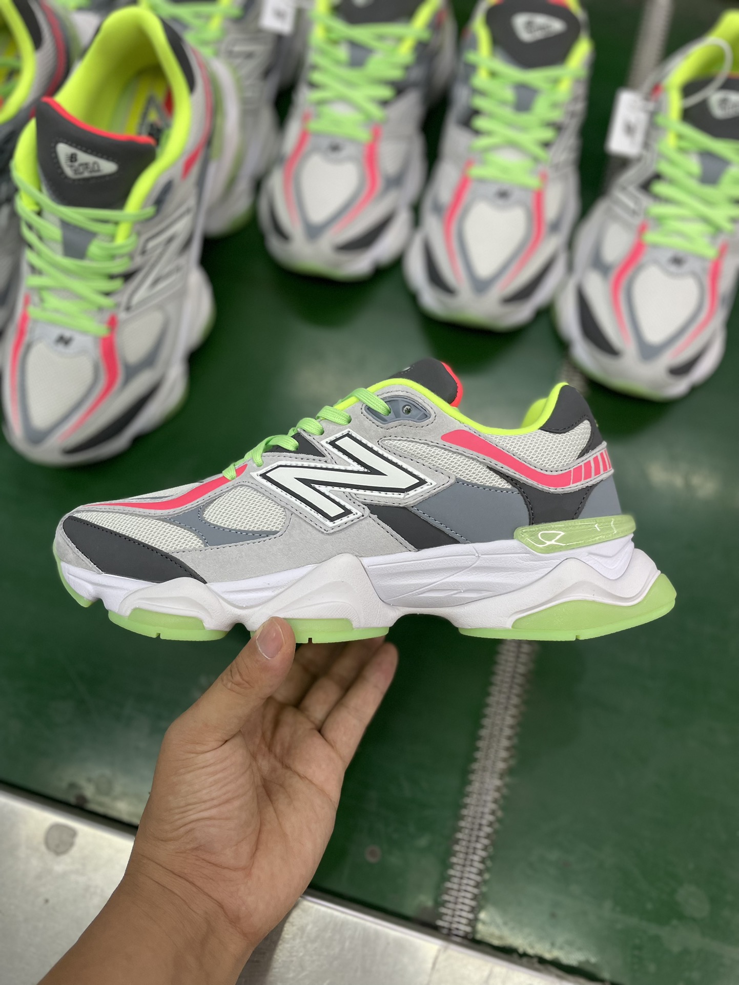 新品出货️新百伦系列！NB9060白