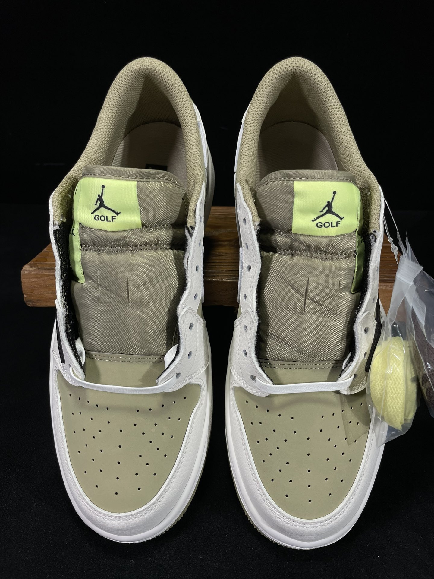 纯原TravisScottxJordanAirJordan1LowGolf1J倒钩6.0棕白高尔夫全套原