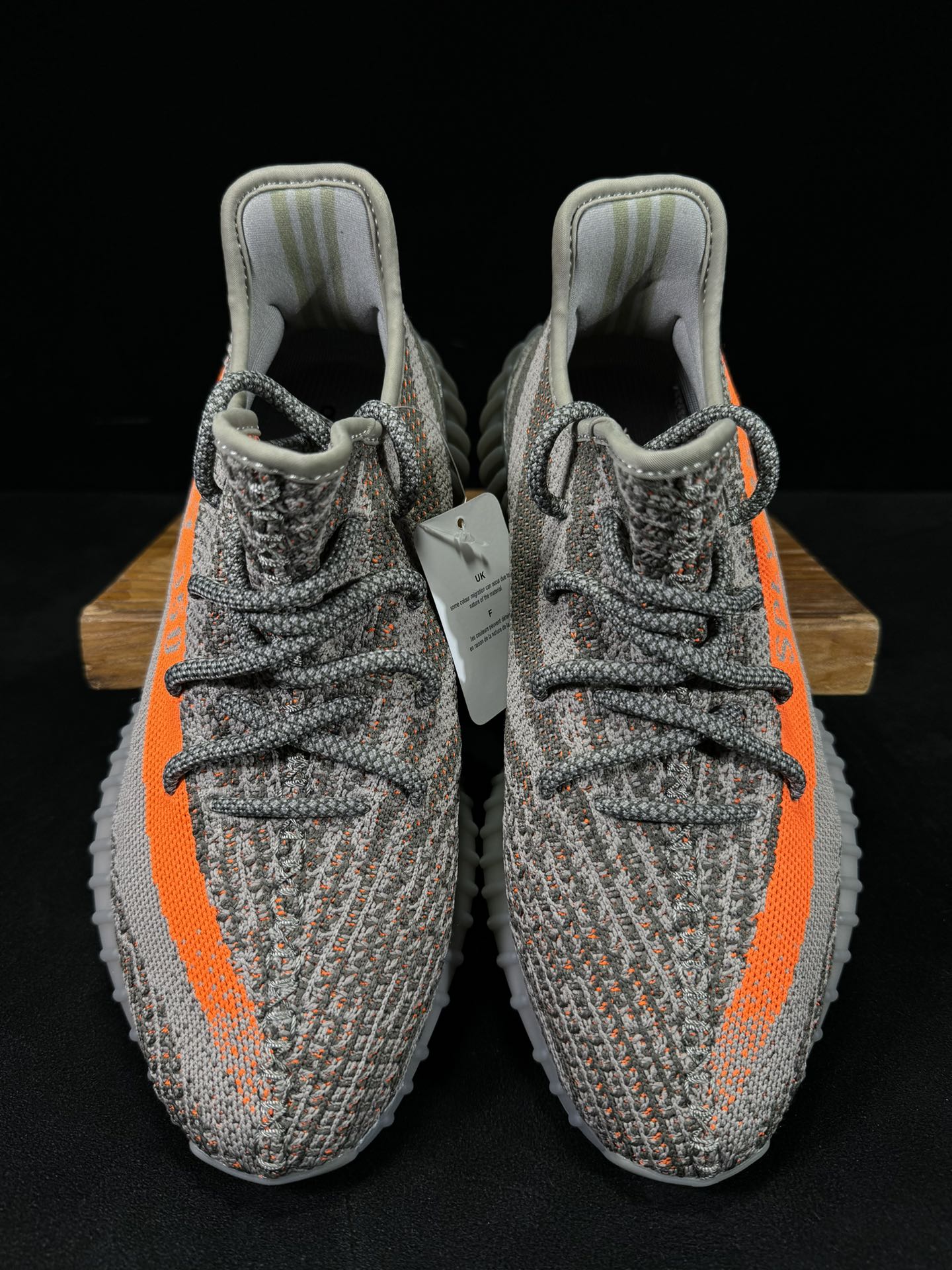 Yeezy 350V2 老灰橙1.0！（限定天使）市面椰子销量NO.1 真遥遥领先！百万级销量，最强性价