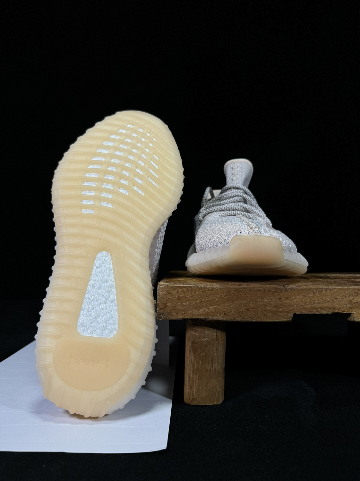 .Yeezy350V2粉天使！限定天使市面椰子销量NO.1真遥遥领先！百万级销量最强性价比版本没有之一！