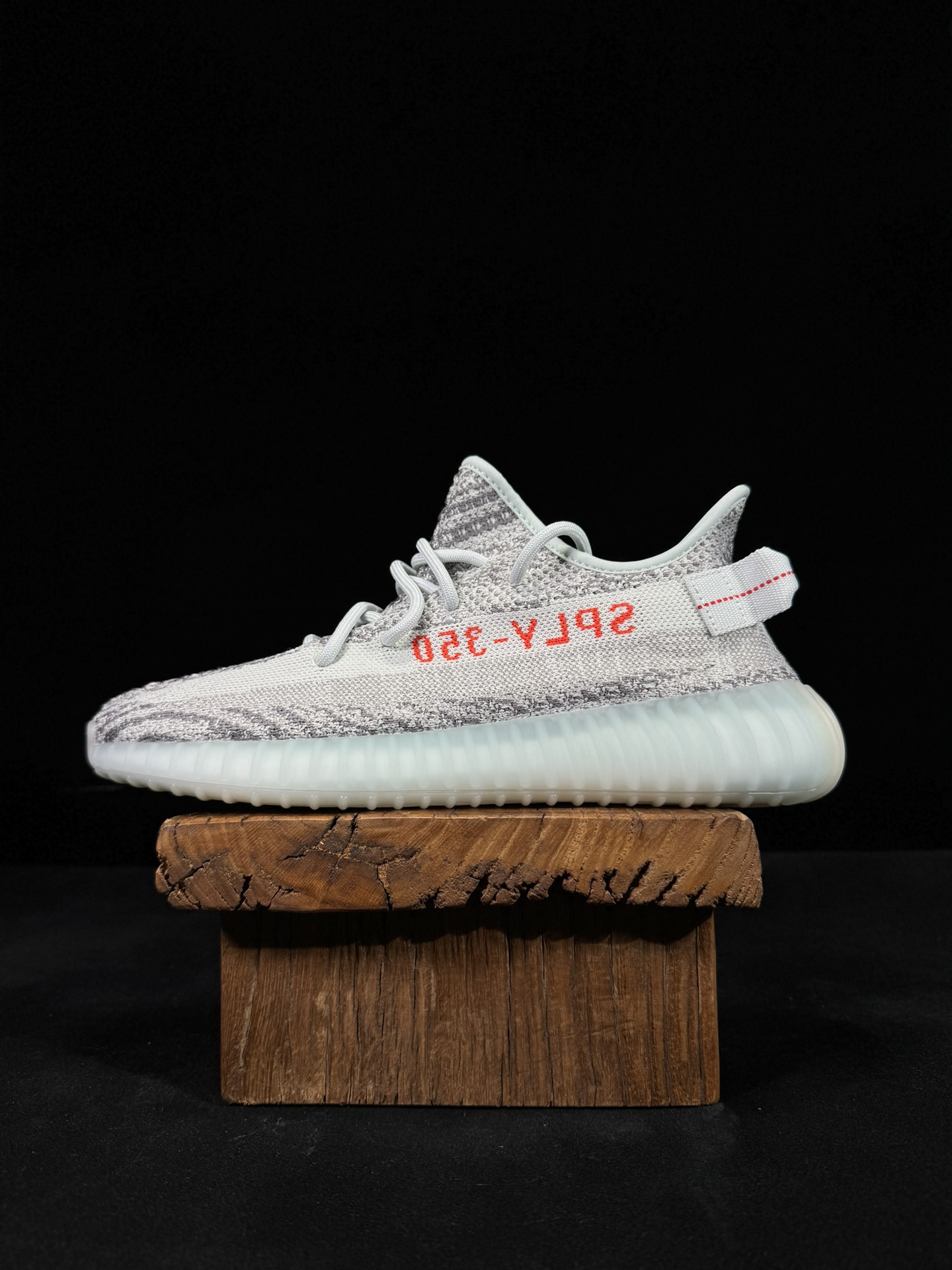 Yeezy350V2可燃冰！限定天使市面椰子销量NO.1真遥遥领先！百万级销量最强性价比版本没有之一！7