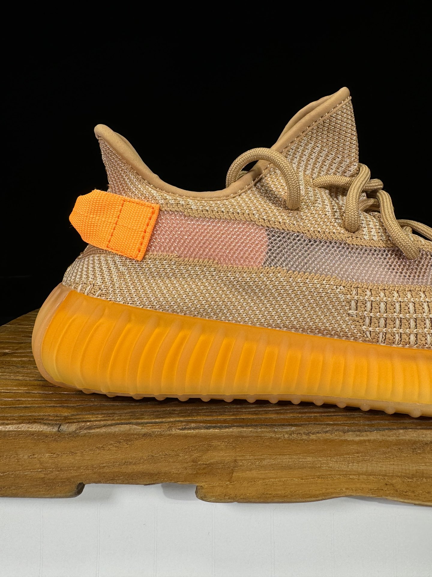 Yeezy 350V2 美洲限定红土！（限定天使）市面椰子销量NO.1 真遥遥领先！百万级销量，最强性价