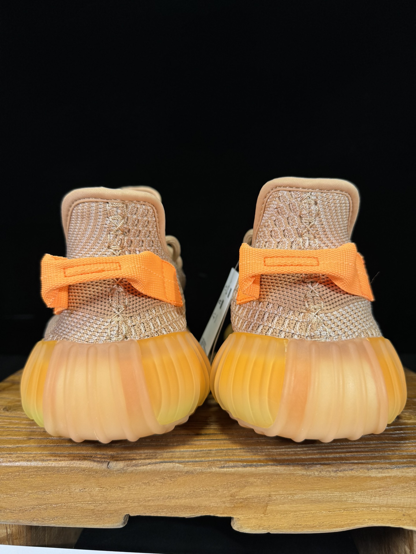 Yeezy 350V2 美洲限定红土！（限定天使）市面椰子销量NO.1 真遥遥领先！百万级销量，最强性价