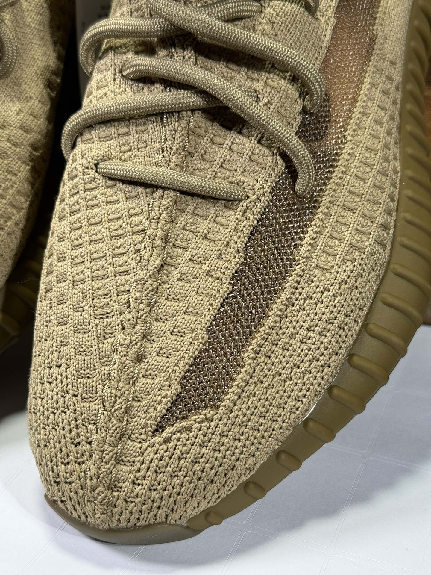Yeezy 350V2 地球🌍！（限定天使）市面椰子销量NO.1 真遥遥领先！百万级销量，最强性价比版本
