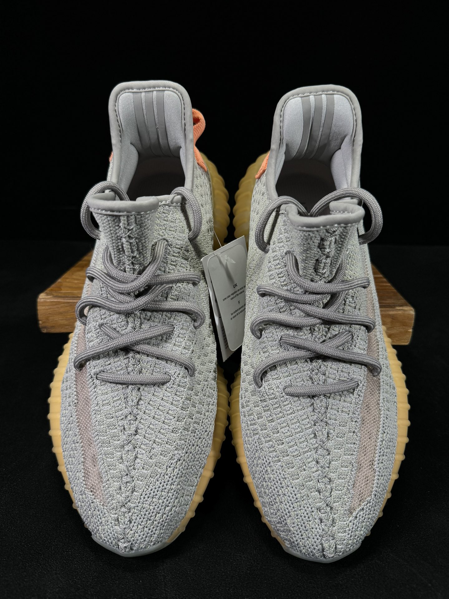 Yeezy 350V2 欧洲限定！（限定天使）市面椰子销量NO.1 真遥遥领先！百万级销量，最强性价比版