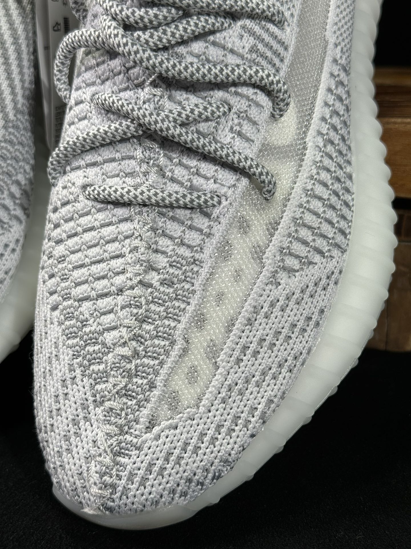 Yeezy 350V2 白天使！（限定天使）市面椰子销量NO.1 真遥遥领先！百万级销量，最强性价比版本