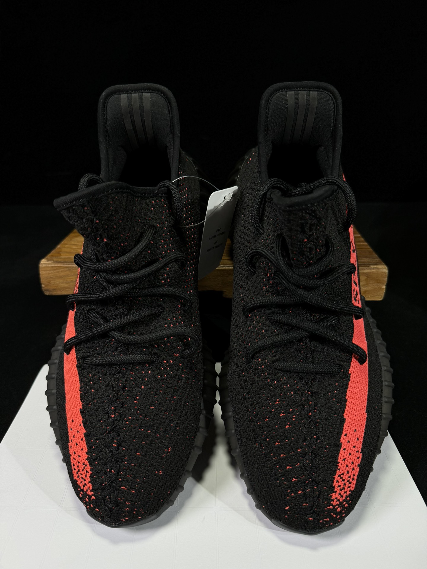 Yeezy 350V2 黑粉！（限定天使）市面椰子销量NO.1 真遥遥领先！百万级销量，最强性价比版本，