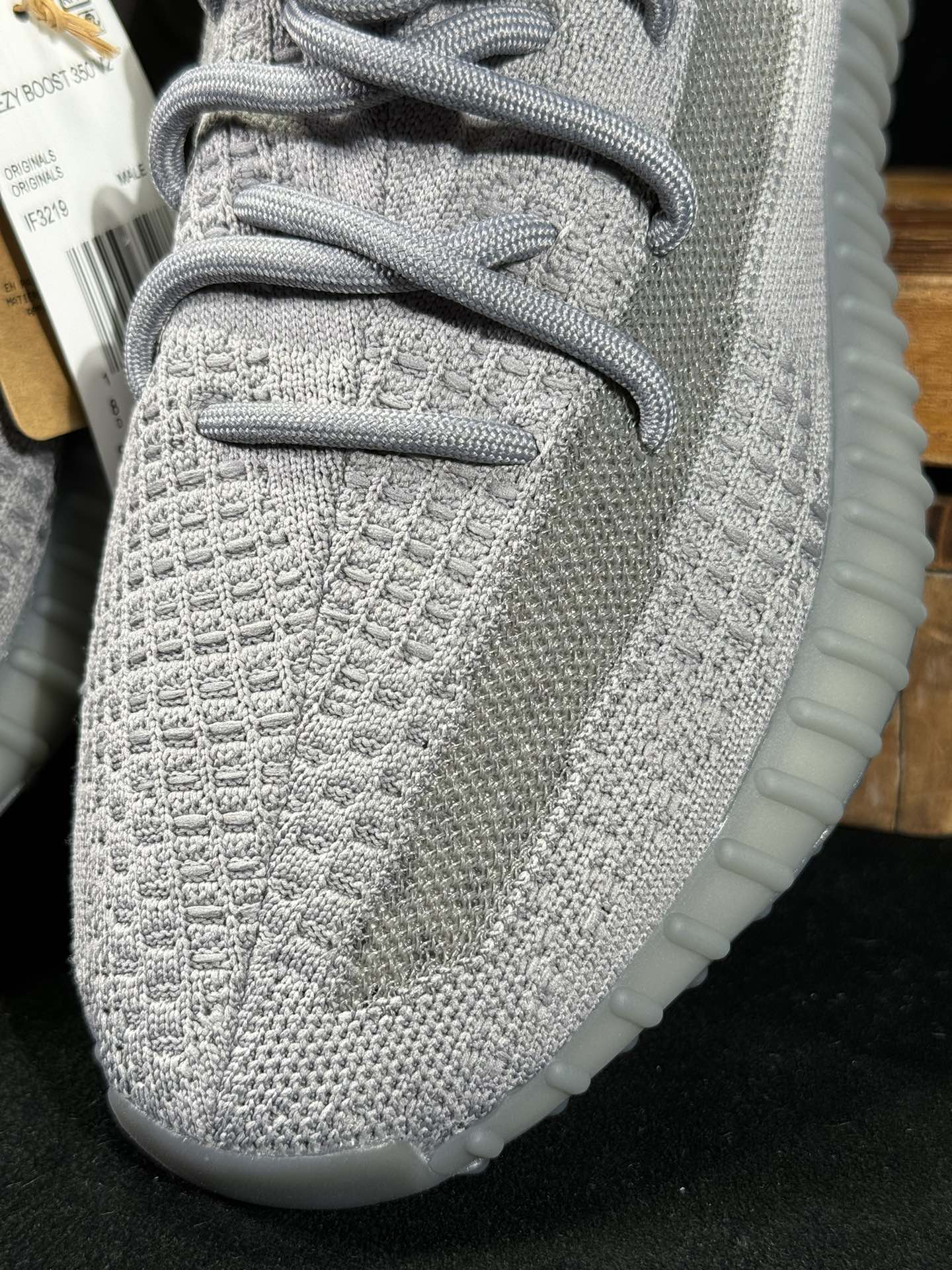 Yeezy350V2酷灰！限定天使市面椰子销量NO.1真遥遥领先！百万级销量最强性价比版本没有之一！7年