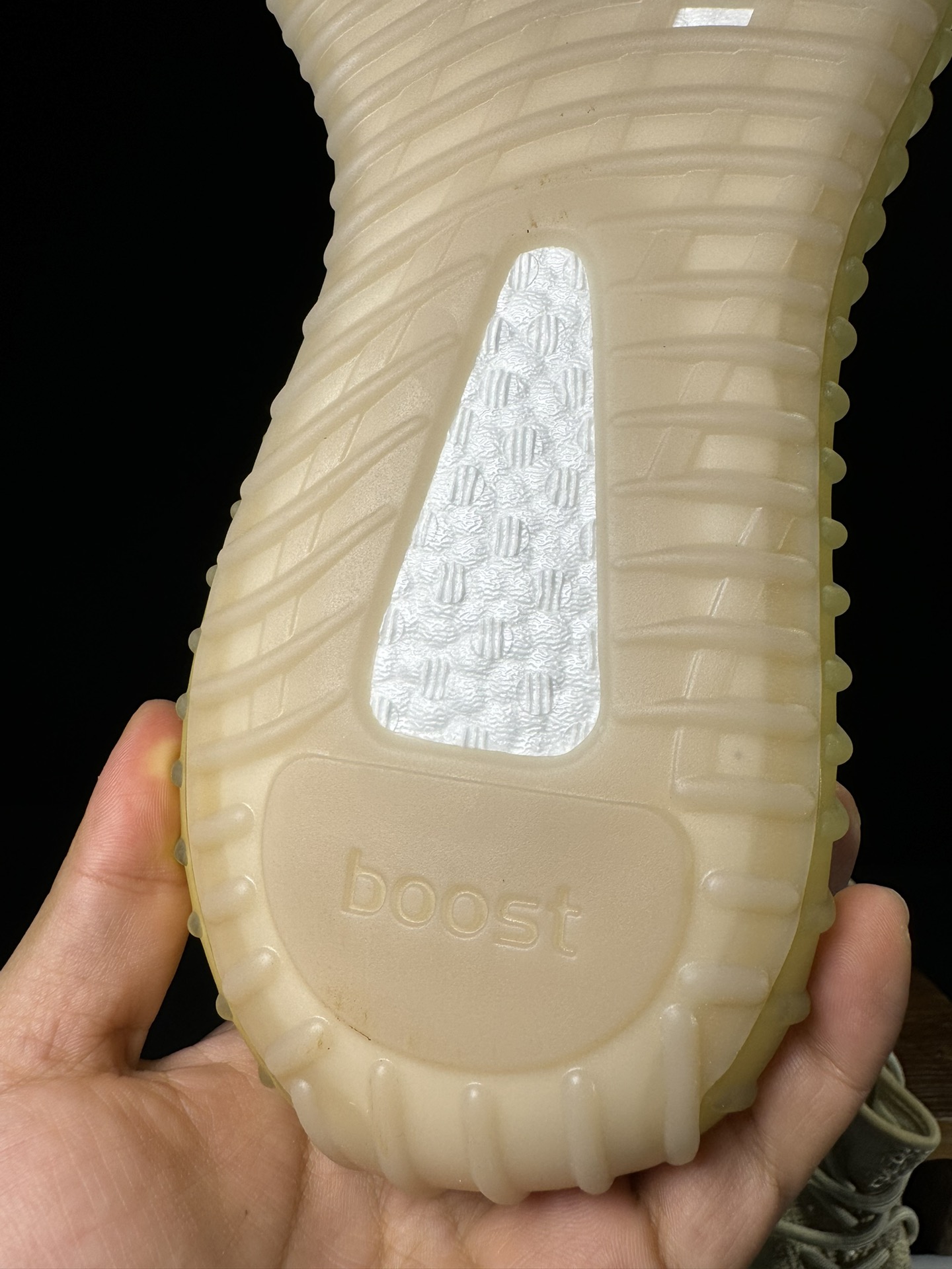 Yeezy350V2亚麻！限定天使市面椰子销量NO.1真遥遥领先！百万级销量最强性价比版本没有之一！7年