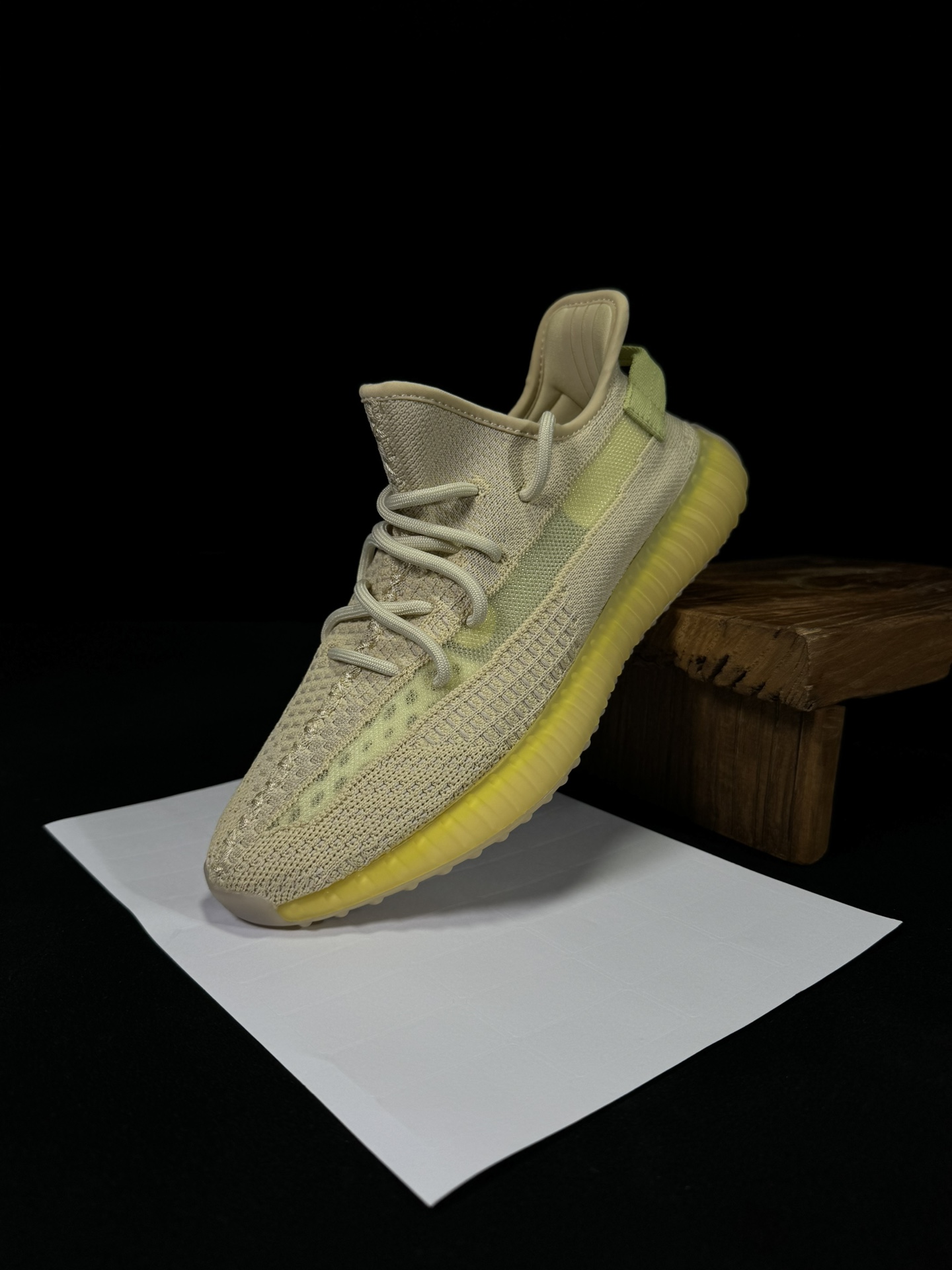 Yeezy350V2亚麻！限定天使市面椰子销量NO.1真遥遥领先！百万级销量最强性价比版本没有之一！7年