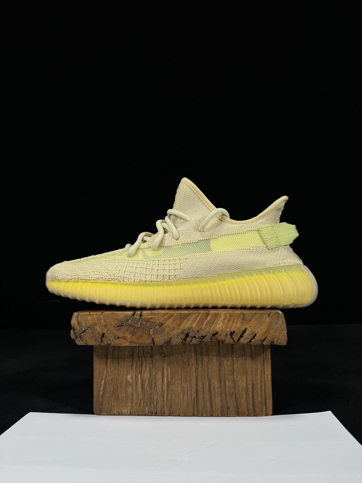 Yeezy350V2亚麻！限定天使市面椰子销量NO.1真遥遥领先！百万级销量最强性价比版本没有之一！7年