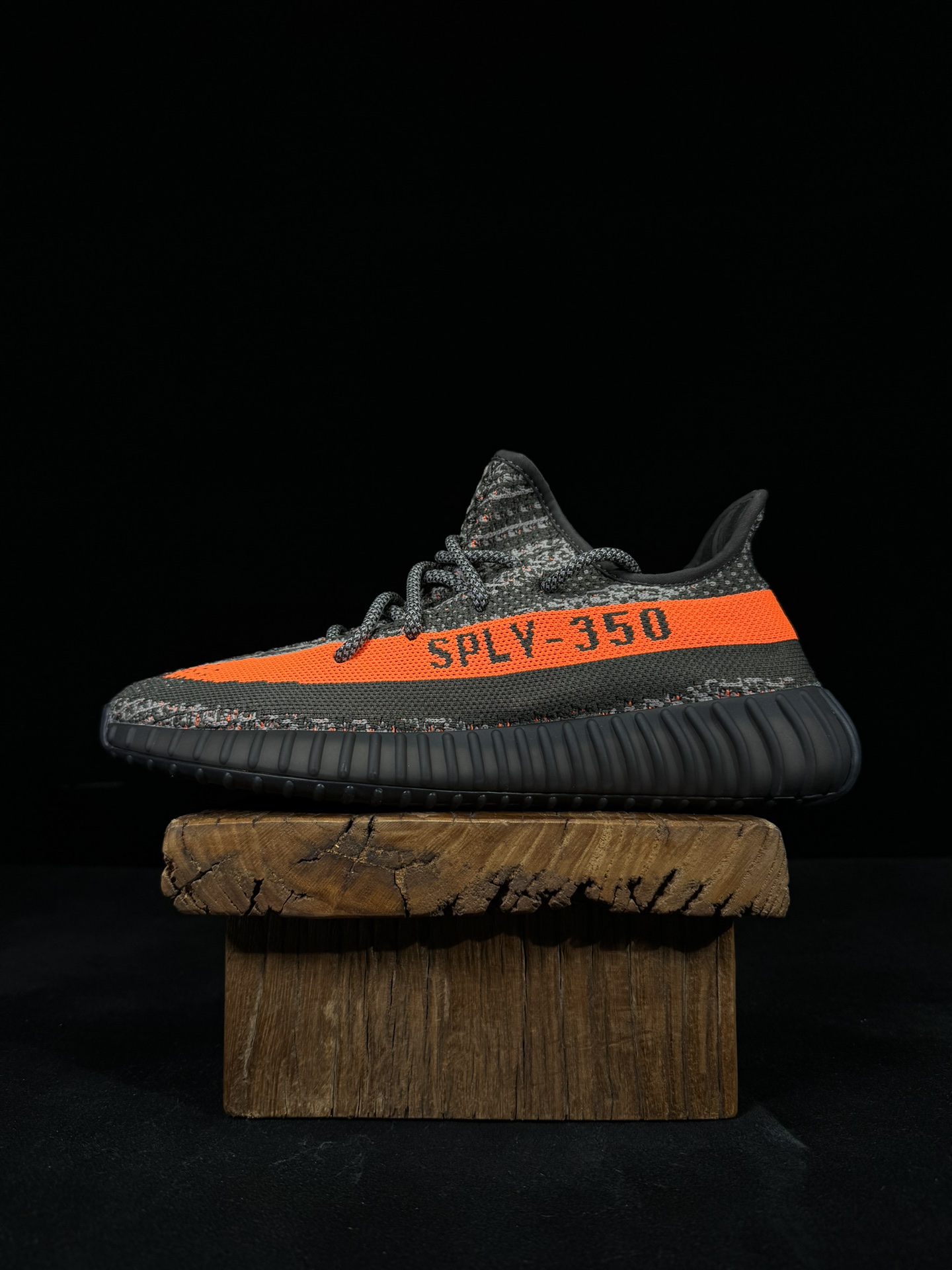 Yeezy350V2灰橙3.0！限定天使市面椰子销量NO.1真遥遥领先！百万级销量最强性价比版本没有之一