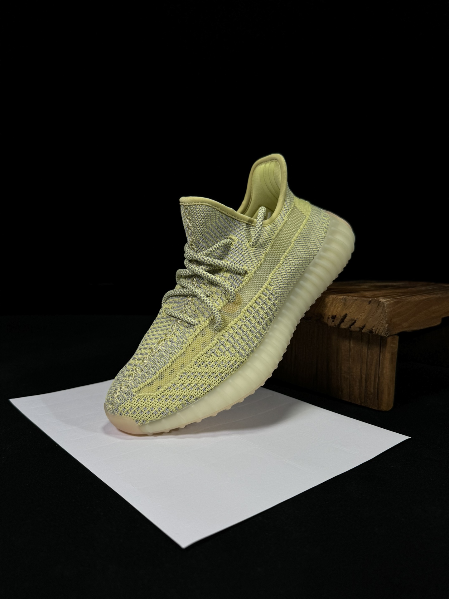 Yeezy350V2脏黄天使！限定天使市面椰子销量NO.1真遥遥领先！百万级销量最强性价比版本没有之一！