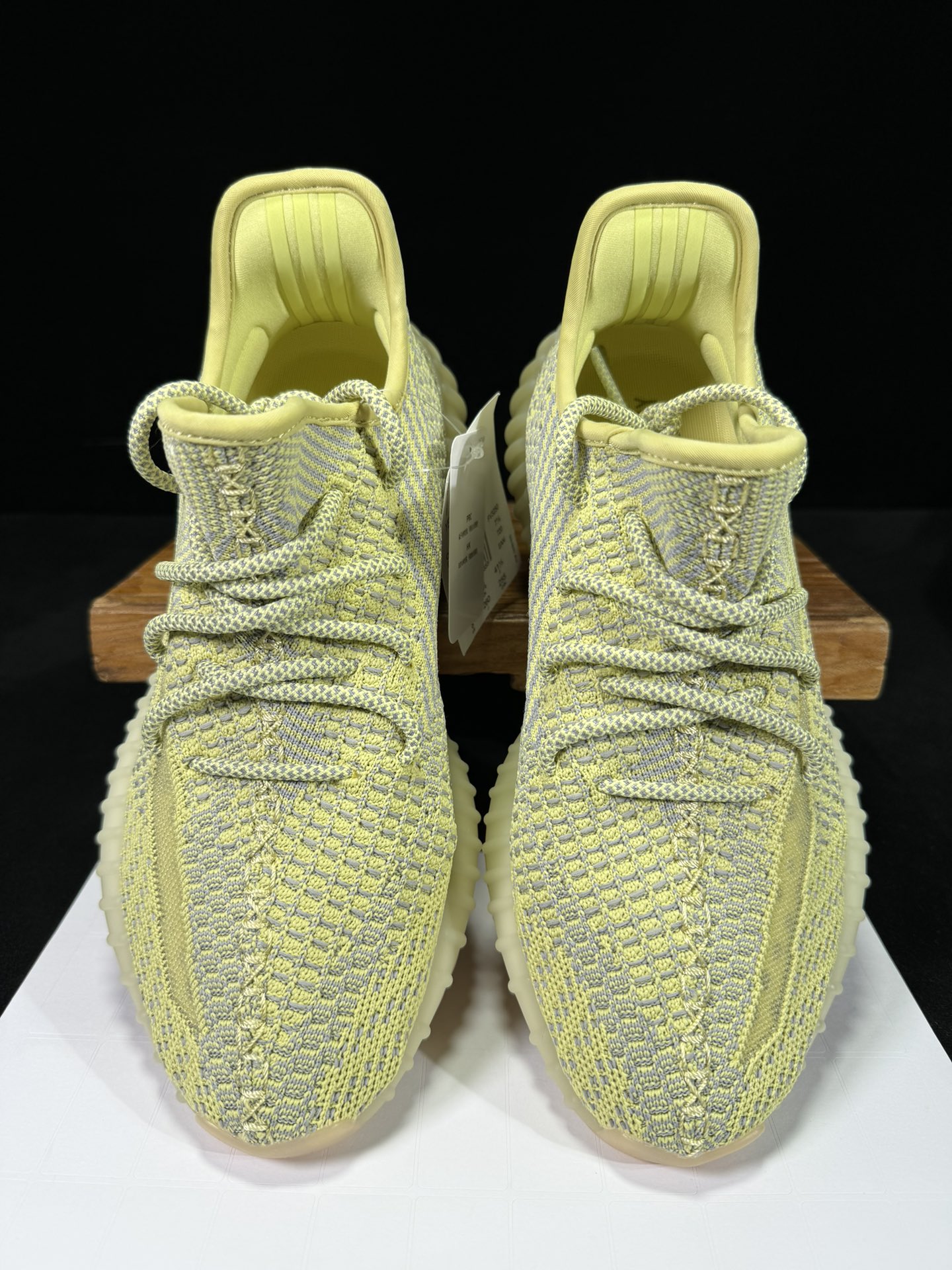 Yeezy350V2脏黄天使！限定天使市面椰子销量NO.1真遥遥领先！百万级销量最强性价比版本没有之一！