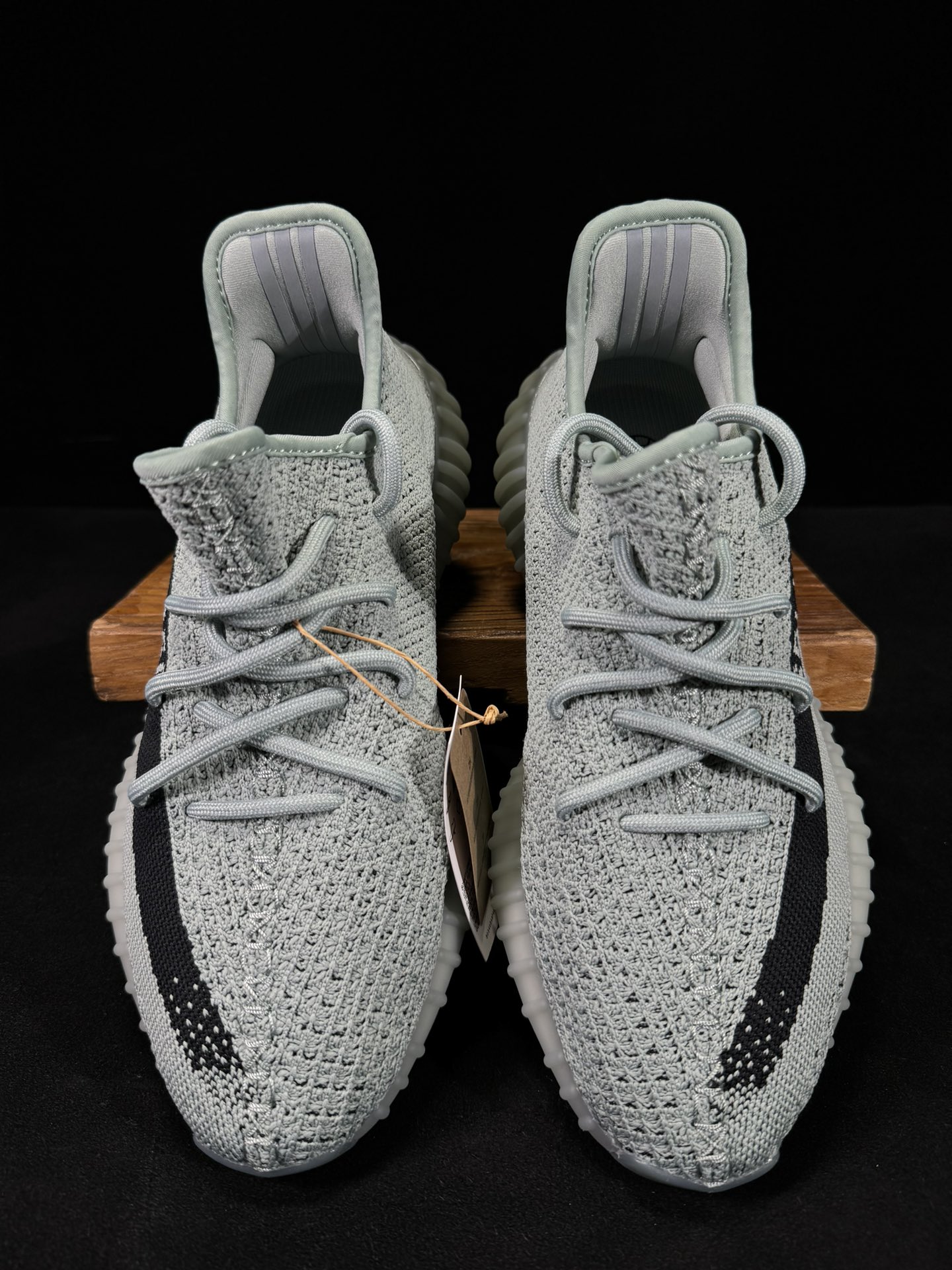 Yeezy350V2海盐油漆条！限定天使市面椰子销量NO.1真遥遥领先！百万级销量最强性价比版本没有之一