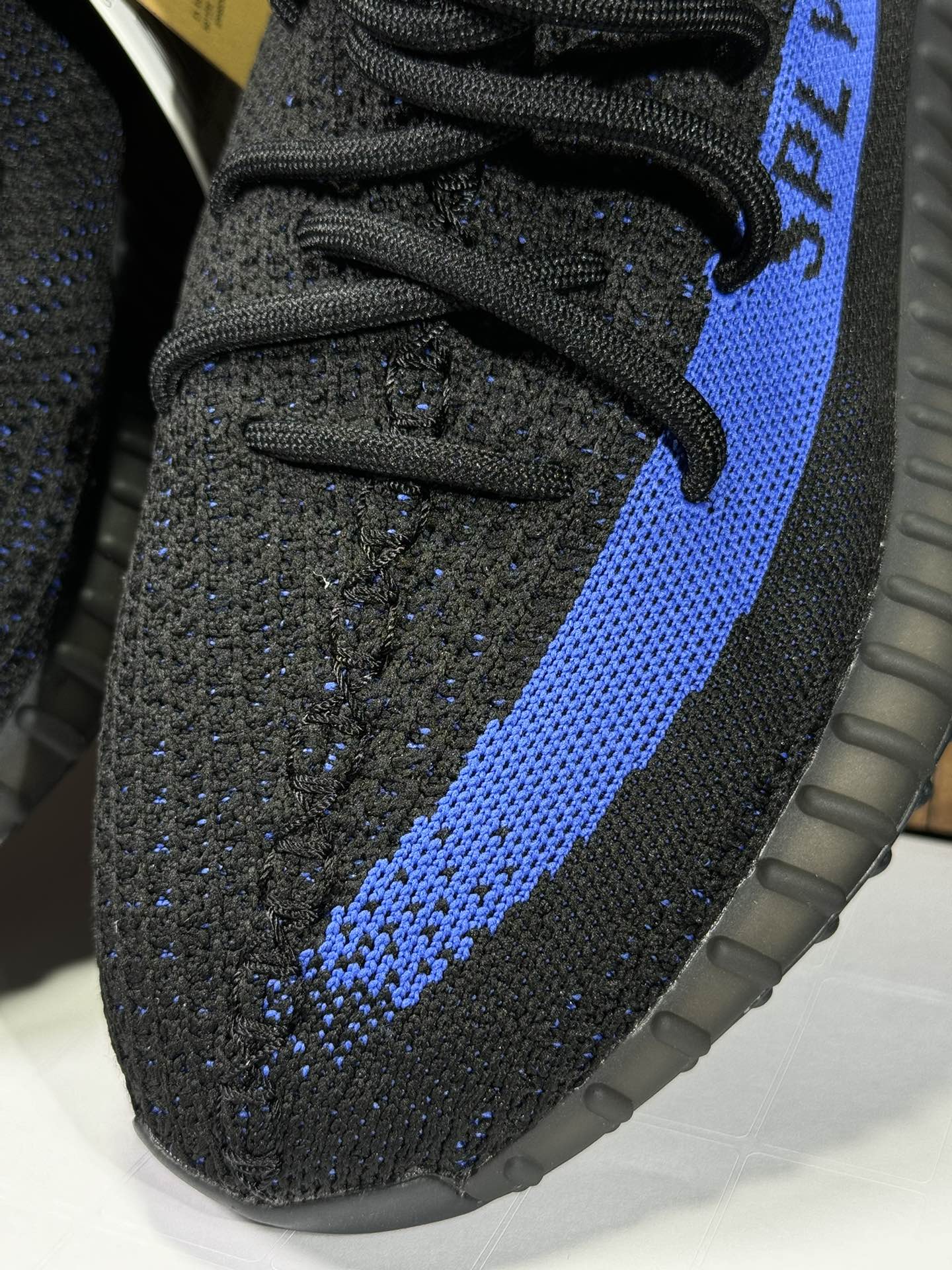 Yeezy350V2黑蓝油漆条！限定天使市面椰子销量NO.1真遥遥领先！百万级销量最强性价比版本没有之一