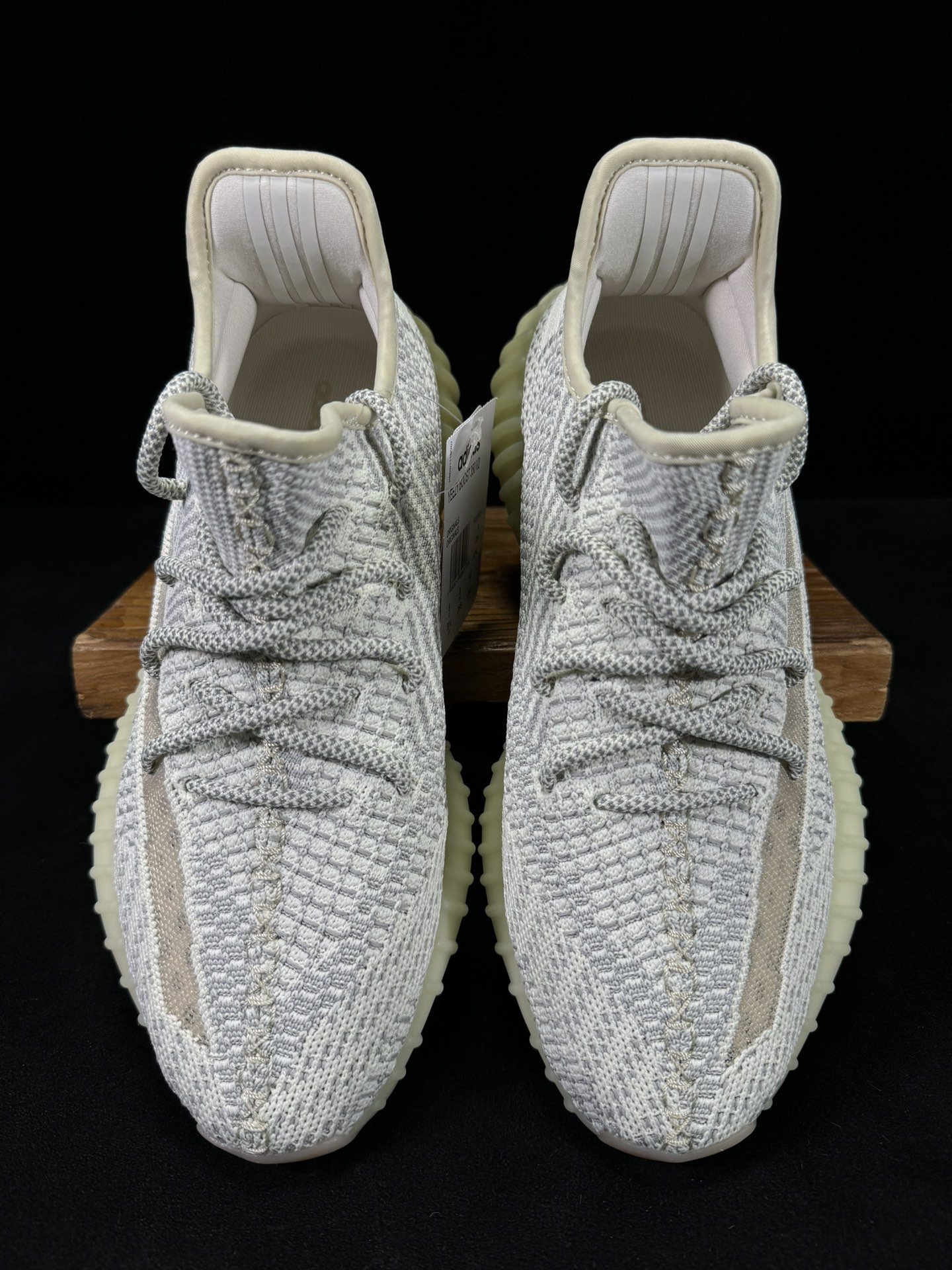 Yeezy 350V2 芝麻天使！（限定天使）市面椰子销量NO.1 真遥遥领先！百万级销量，最强性价比版