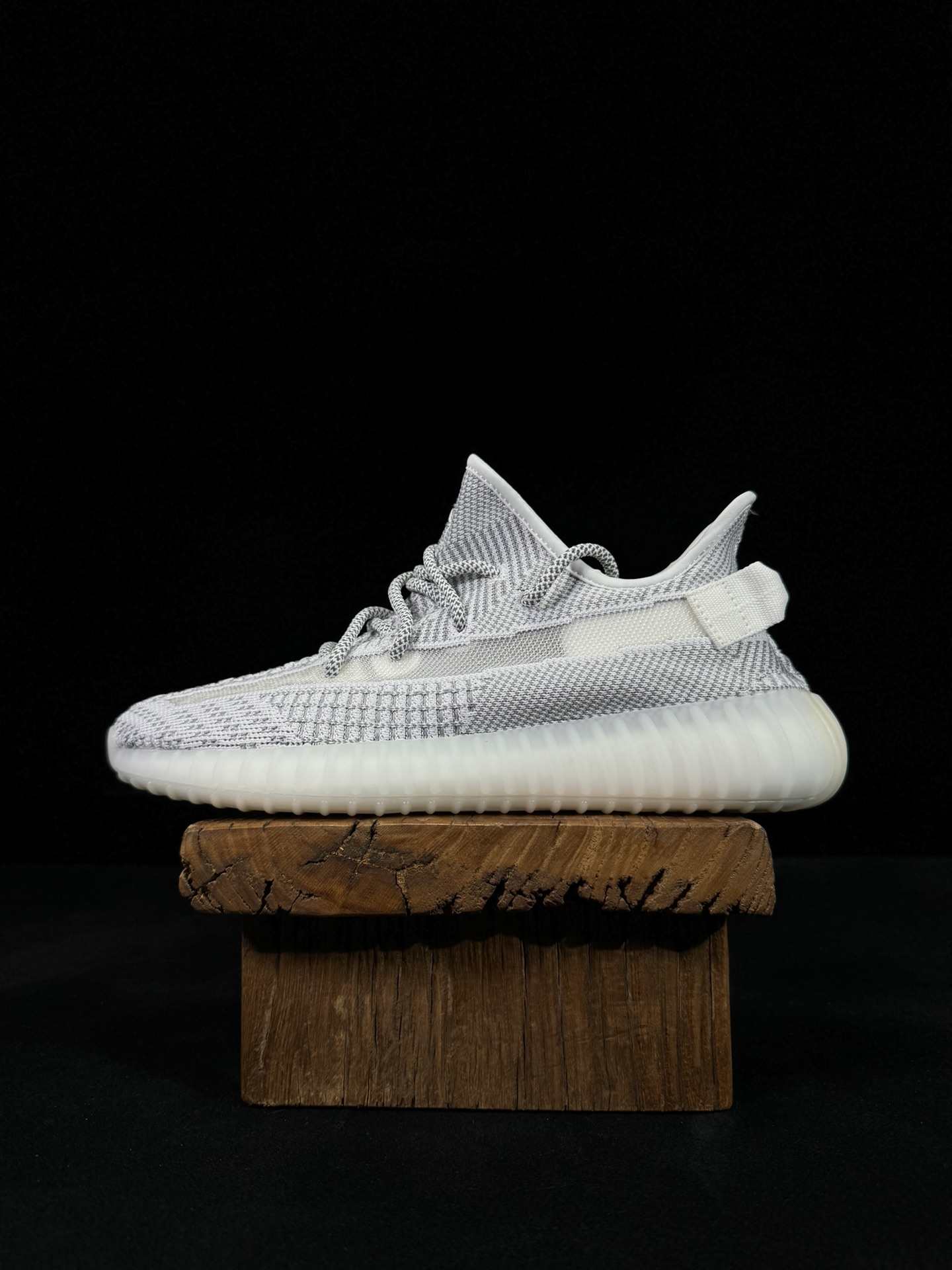 Yeezy 350V2 天使限定 45个配色🈴市面椰子销量NO.1 真遥遥领先！百万级销量，最强性价比版