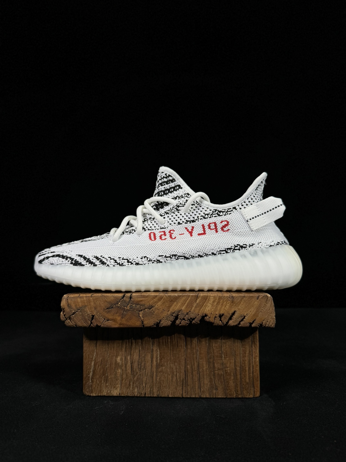 Yeezy 350V2 天使限定 45个配色🈴市面椰子销量NO.1 真遥遥领先！百万级销量，最强性价比版