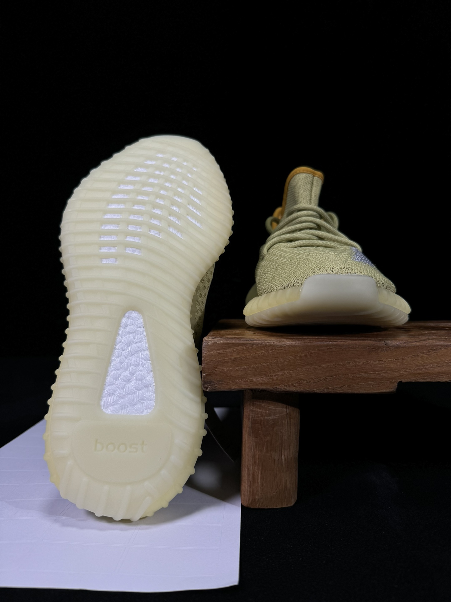 Yeezy 350V2 丁黄侧透！（满天星）市面椰子销量NO.1 真遥遥领先！百万级销量，最强性价比版本