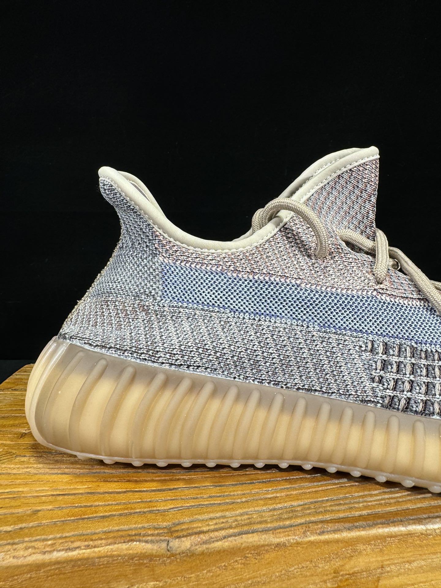 Yeezy350V2蓝棕褪色！满天星市面椰子销量NO.1真遥遥领先！百万级销量最强性价比版本没有之一！7