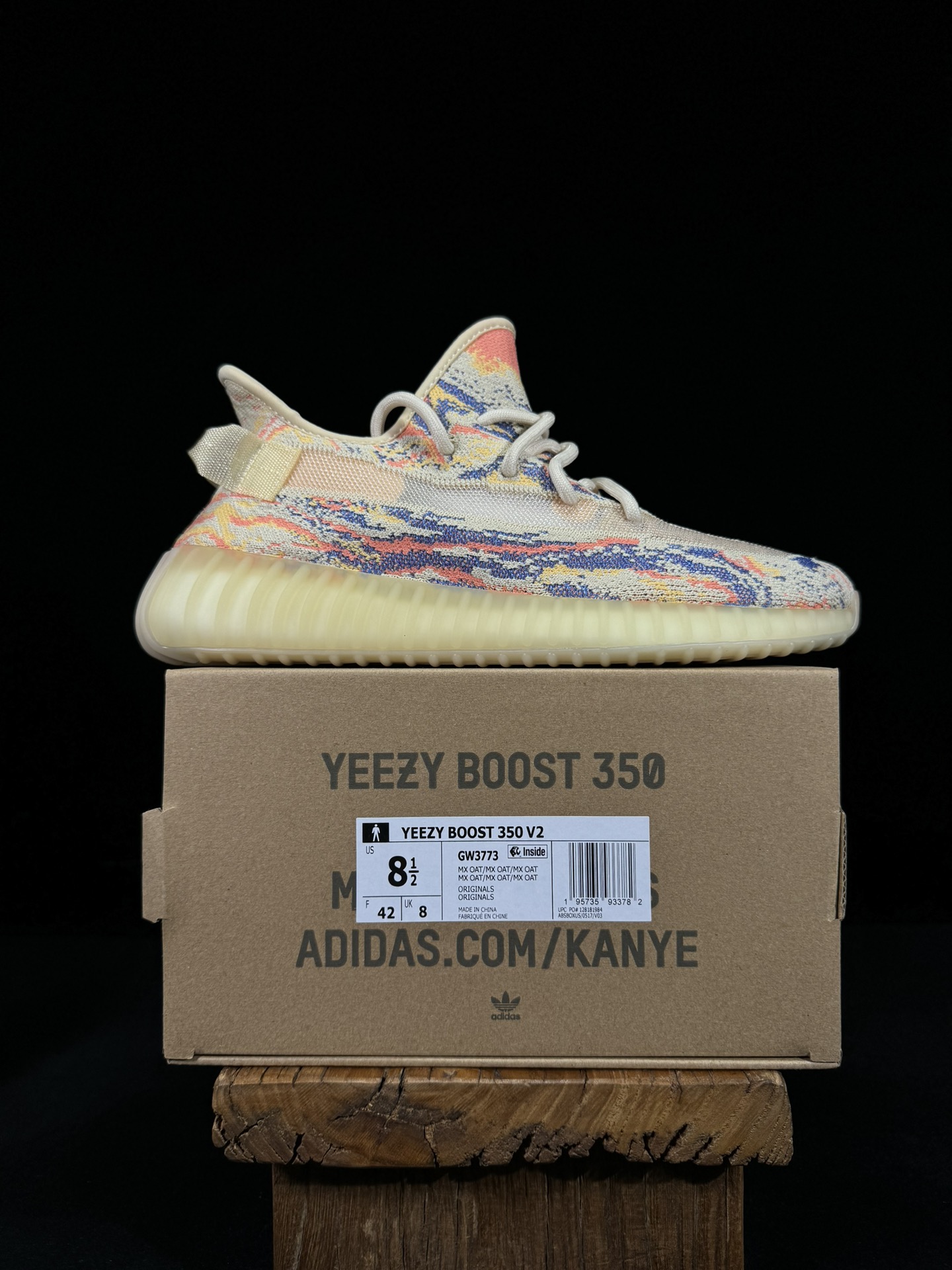 Yeezy350V2黄色暴龙兽！满天星市面椰子销量NO.1真遥遥领先！百万级销量最强性价比版本没有之一！